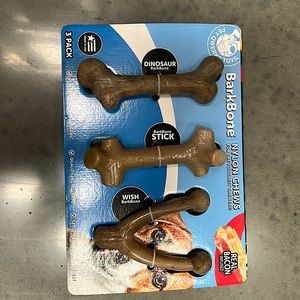 Dog chews: nylon Chews. Brand new